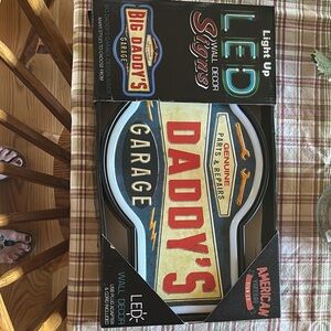 American Vintage Daddy's Garage LED Sign - Red, Blue, Cream, Black